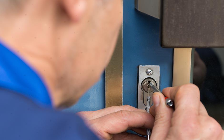 ouverture de porte Clichy